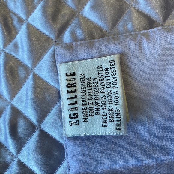 Z Gallery Quilted Table Runner - Picture 4 of 10